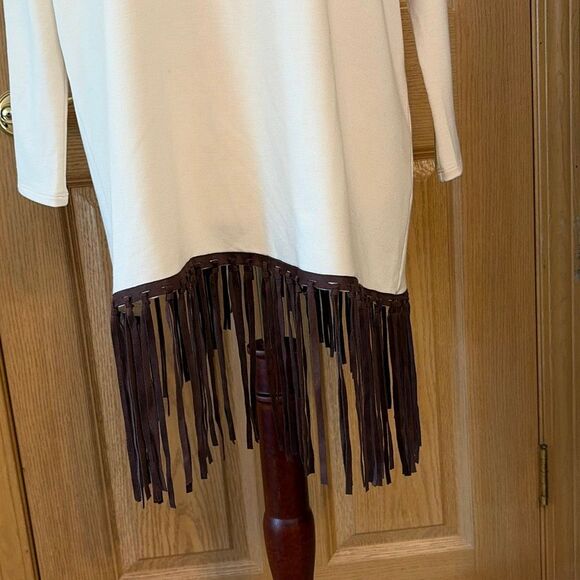 NWOT Cruel Denim Fringe Back Hem Western Cream Top Large - Picture 4 of 7